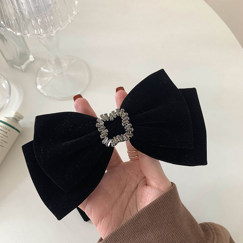 Brand New Black Velvet Big Bow - огляд і ціна Hair Care Luxury Brands